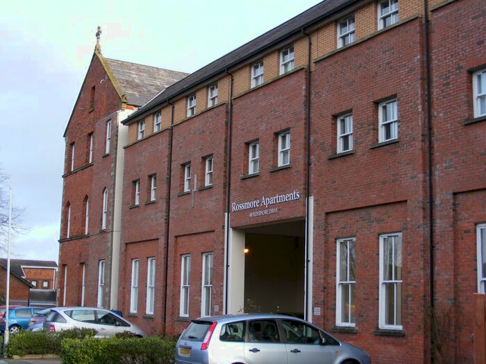 2 Bedroom Flat To Rent In Rossmore Apartments, Belfast, BT7