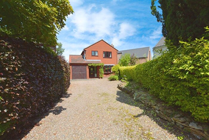 3 Bedroom Detached House For Sale In Crapple Lane, Scotton, Gainsborough, DN21
