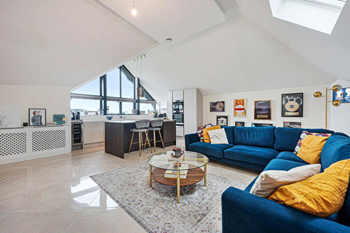 2 Bedroom Flat For Sale In Lockwood Avenue, Poulton-le-Fylde, Lancashire, FY6
