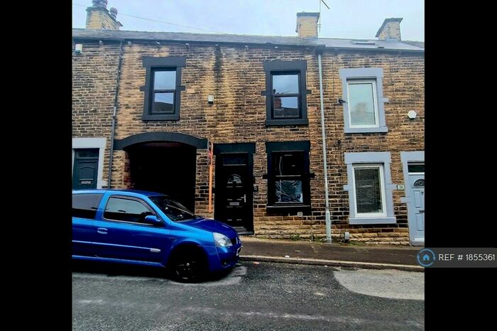 3 Bedroom Terraced House To Rent In Castle Street, Barnsley, S70