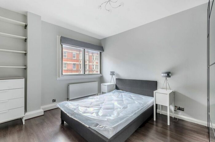 1 Bedroom Flat To Rent In Southampton Row, Bloomsbury, London, WC1B