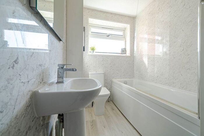 3 Bedroom Terraced House For Sale In Long Eights, Northway, Tewkesbury, GL20