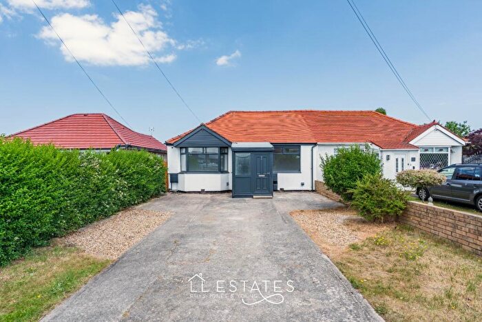 3 Bedroom Bungalow For Sale In Victoria Road West, Prestatyn, Denbighshire, LL19
