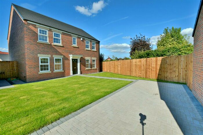4 Bedroom Detached House For Sale In The Stables, Pennyfine Road, Streetgate, NE16