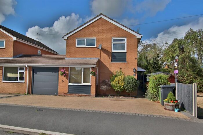 Property To Rent In Blenheim Drive, Bredon, Tewkesbury, GL20