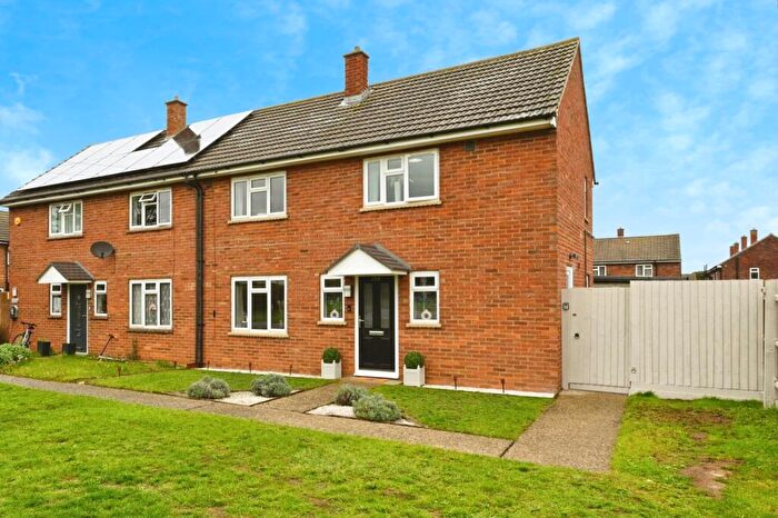 3 Bedroom Semi-Detached House For Sale In Elm Road, Upper Marham, King's Lynn, Norfolk, PE33