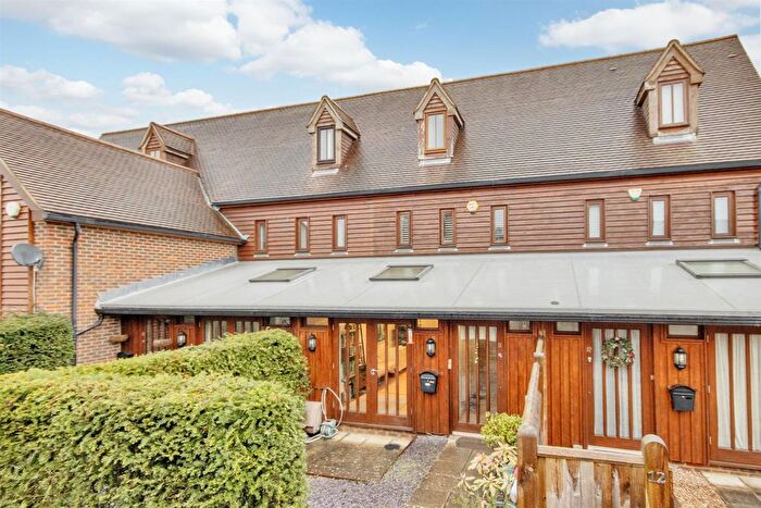 3 Bedroom Terraced House For Sale In Stocks Close, Hildenborough, TN11