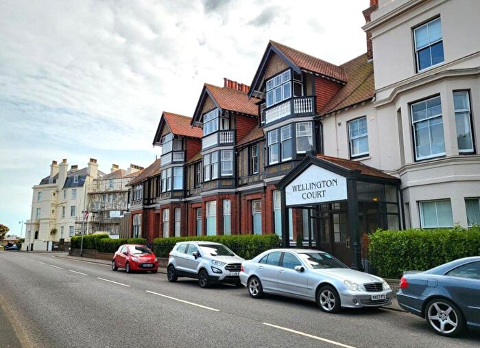 1 Bedroom Flat To Rent In Dover Road Walmer Kent, CT14