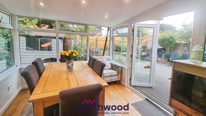 3 Bedroom Detached House For Sale In Slanns Meadow, Newton Abbot, TQ12