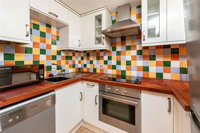 1 Bedroom Flat To Rent In George Street, Perth, Perth And Kinross, PH1