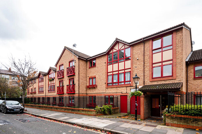 1 Bedroom Apartment To Rent In Roger Dowley Court, Russia Lane, London, E2