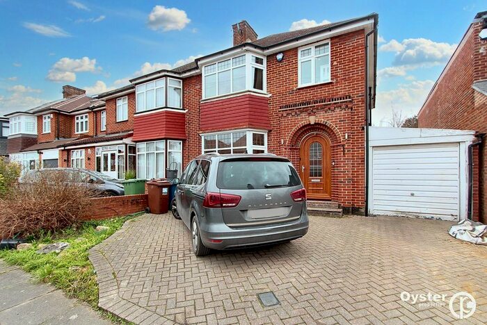 4 Bedroom Semi-Detached House To Rent In Bush Grove, Stanmore, Hertfordshire, HA7