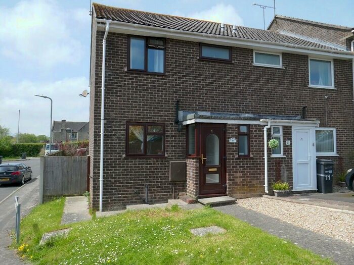 3 Bedroom End Of Terrace House To Rent In Wilton Road, Yeovil, BA21