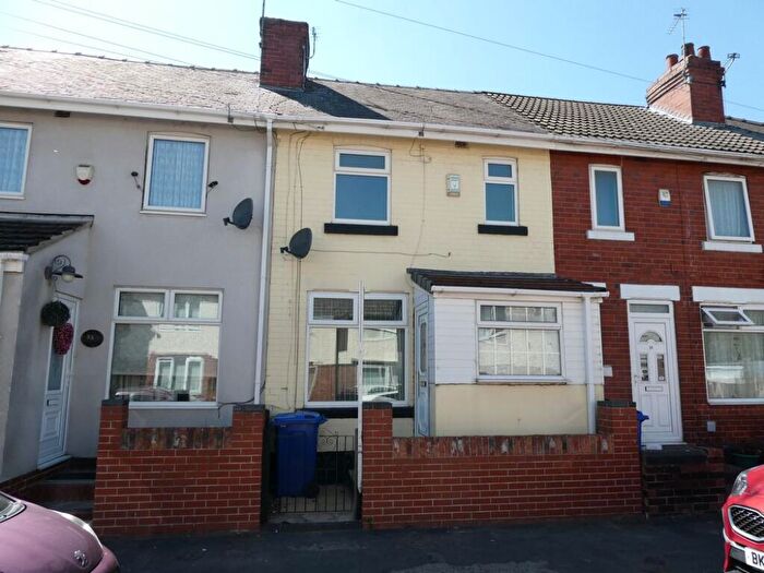 2 Bedroom Terraced House To Rent In Kings Road, Askern, DN6