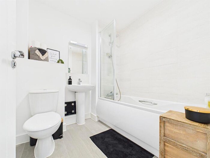 2 Bedroom End Of Terrace House For Sale In Boulton Road, Weston Turville, Aylesbury, HP22