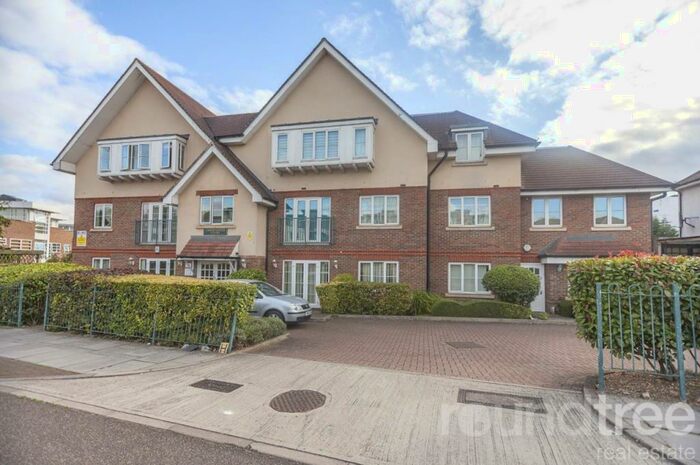 2 Bedroom Flat To Rent In Christopher Court, Great North Way, Hendon, NW4