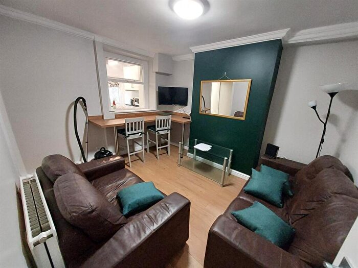 4 Bedroom Private Halls To Rent In Hope Street, Lancaster, LA1