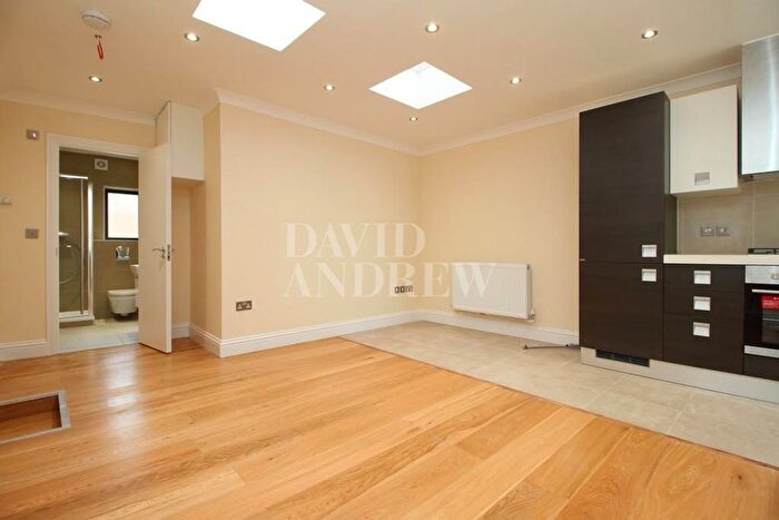 1 Bedroom Flat To Rent In Sussex Way, London, N19
