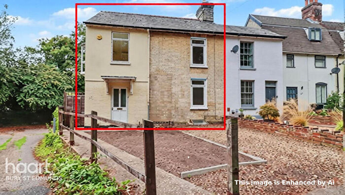 3 Bedroom End Of Terrace House For Sale In Maynewater Lane, Bury St Edmunds, IP33
