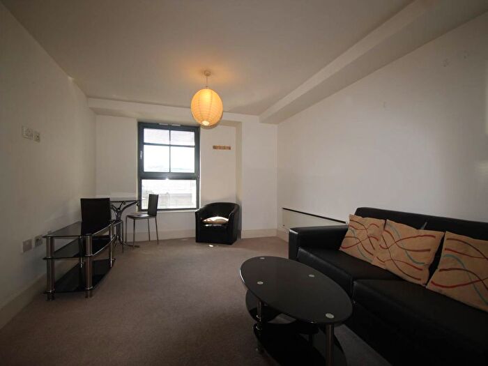 1 Bedroom Flat To Rent In Woolston Warehouse, Grattan Road, Bradford, BD1