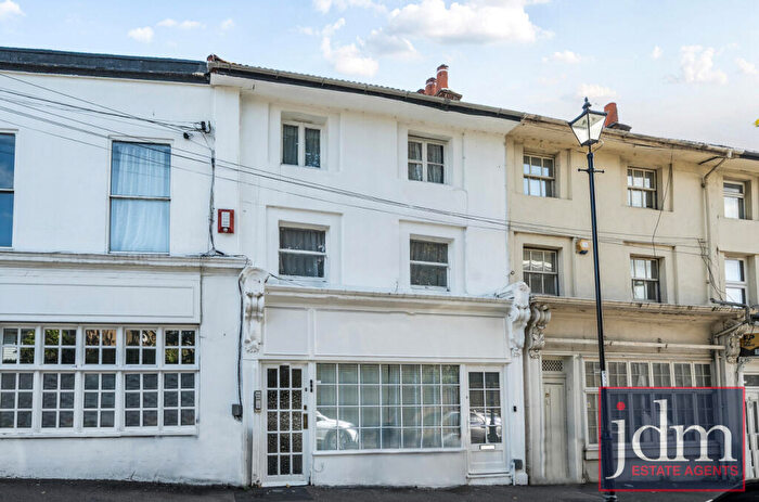 2 Bedroom Apartment To Rent In Brandram Road, London, SE13