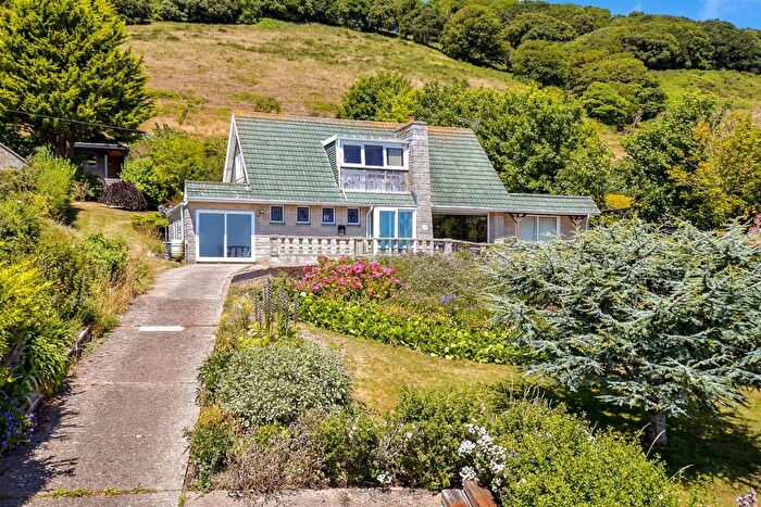4 Bedroom Chalet For Sale In Leeson Road, Ventnor, Isle Of Wight, PO38
