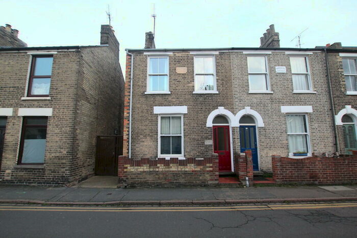 4 Bedroom End Of Terrace House To Rent In Sturton Street, Cambridge, CB1