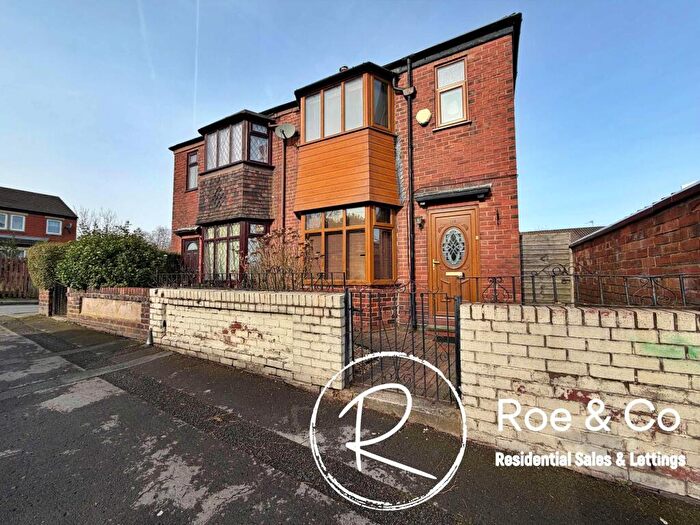 3 Bedroom Semi Detached House For Sale In Peel Street, Farnworth, BL4