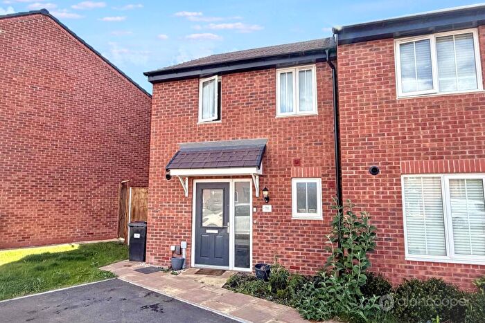 2 Bedroom Semi Detached House For Sale In Catch Crop Way, Meadow Green, Nuneaton, CV11