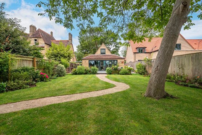 4 Bedroom Detached House For Sale In Rectory Lane, Glinton, PE6