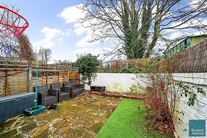3 Bedroom Terraced House For Sale In Payne Avenue, Hove, BN3