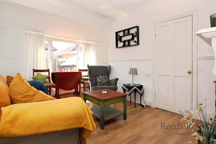 2 Bedroom Bungalow For Sale In Woodside Avenue, Kinmel Bay, Conwy, LL18