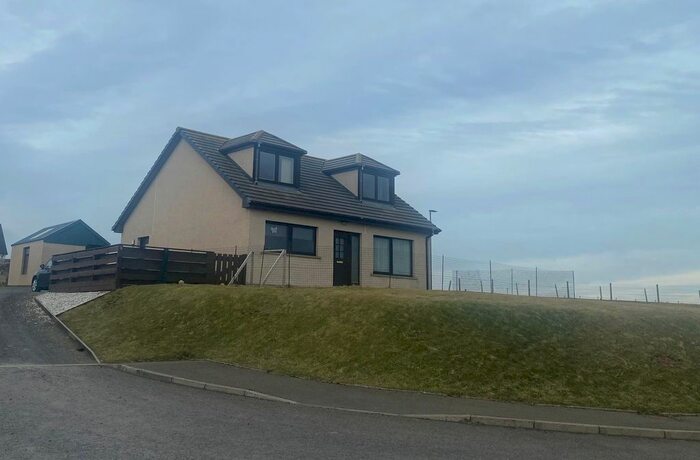 3 Bedroom Detached House For Sale In Sutherland Drive, Holm, Orkney, KW17