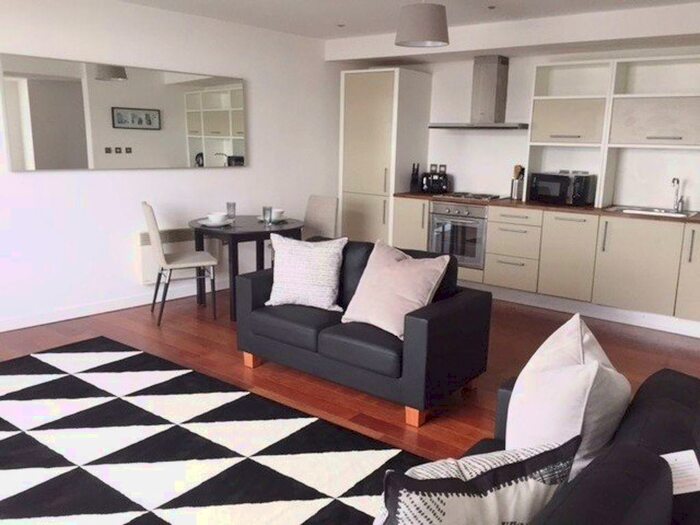 1 Bedroom Apartment To Rent In Beetham Tower, L3