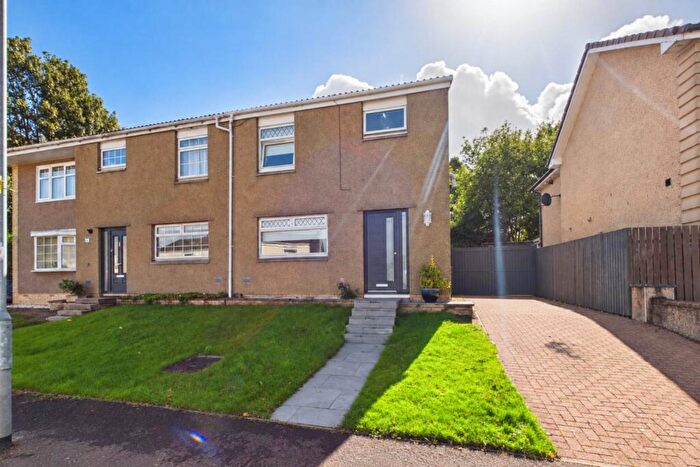 3 Bedroom Semi-Detached House For Sale In Ness Drive, Blantyre, G72