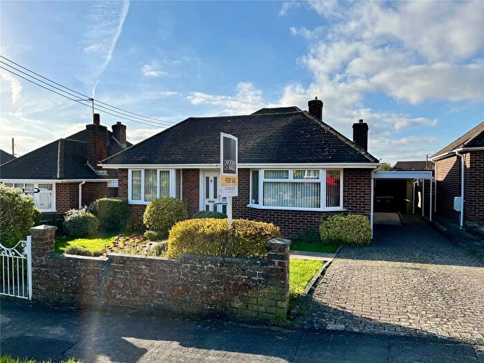 3 Bedroom Bungalow For Sale In Broadmead Road, Nursling, Southampton, Hampshire, SO16