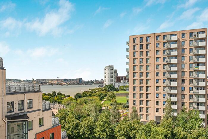 1 Bedroom Flat For Sale In Wards Wharf Approach, London, E16