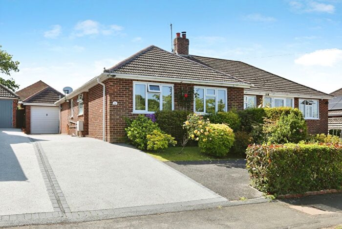 2 Bedroom Semi-Detached House For Sale In Craven Road, Chandler's Ford, Eastleigh, Hampshire, SO53