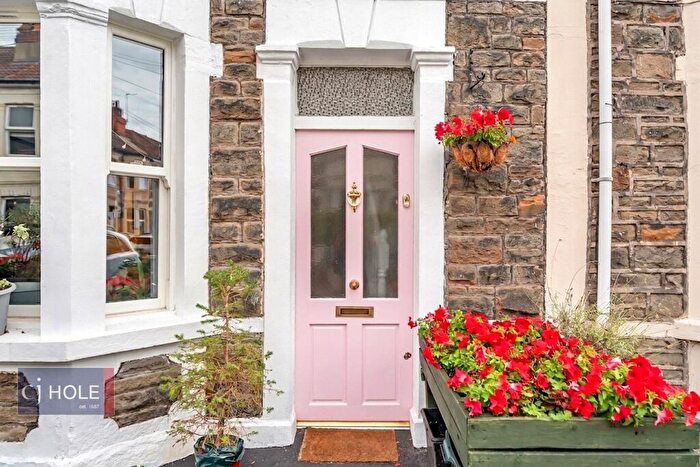 2 Bedroom Terraced House To Rent In Hayward Road, Barton Hill, Bristol, BS5