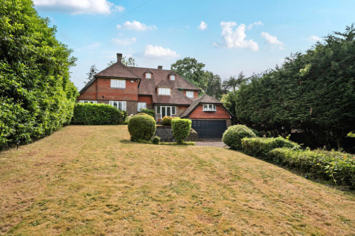 5 Bedroom Detached House For Sale In Camden Way, Chislehurst, BR7