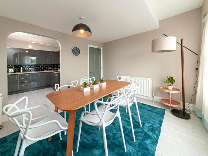 6 Bedroom Apartment To Rent In St. James House, - Portland Terrace, Newcastle Upon Tyne, NE2