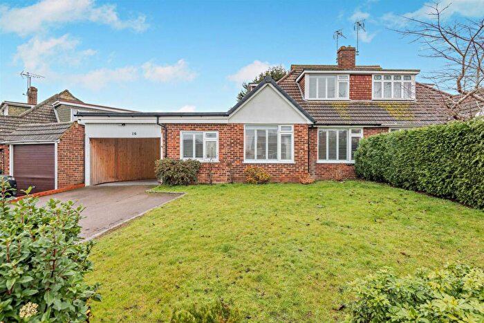 3 Bedroom House For Sale In Madginford Road, Bearsted, Maidstone, ME15