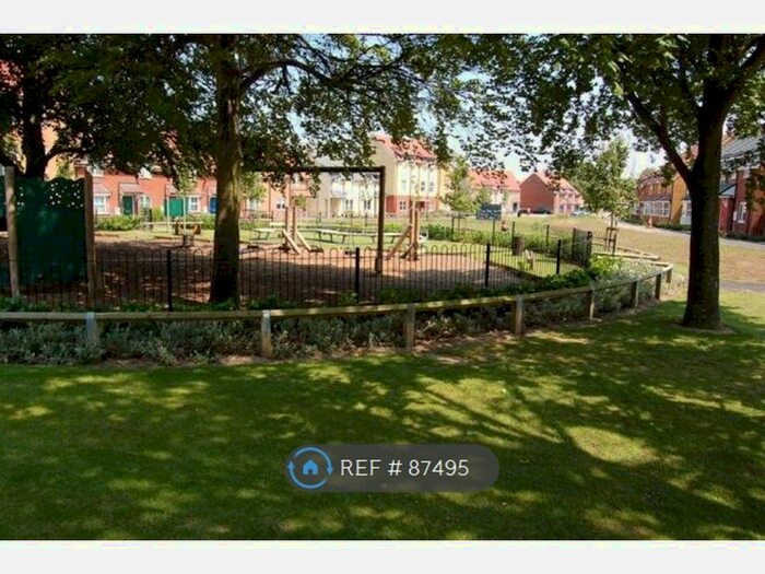 3 Bedroom Semi-Detached House To Rent In Farmers Row, Cambridge, CB21