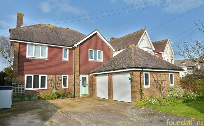 5 Bedroom Detached House For Sale In Wrestwood Road, Bexhill-On-Sea, TN40