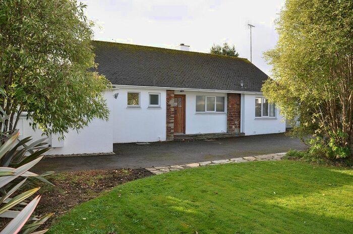 3 Bedroom Detached Bungalow To Rent In Barrack Lane, Truro, TR1