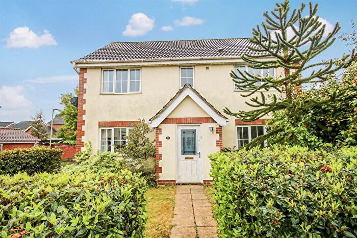 5 Bedroom Detached House For Sale In Sukey Way, Norwich, NR5