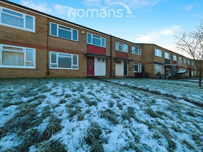 3 Bedroom Terraced House To Rent In Beacham Road, HP12