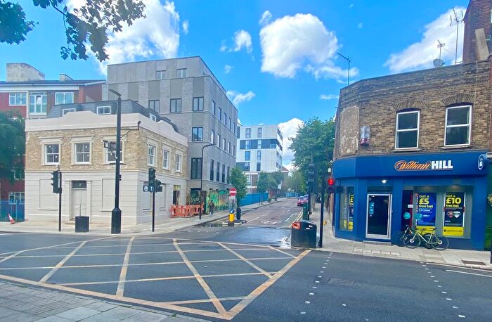 Block Of Flats To Rent In Barnabas Road, Hackney, E9