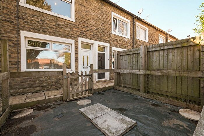 2 Bedroom Terraced House For Sale In West Close Road, Barnoldswick, Lancashire, BB18