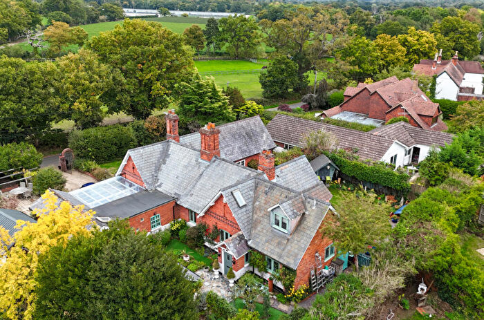 4 Bedroom Semi-Detached House For Sale In Cricket Hill, Finchampstead, Wokingham, Berkshire, RG40